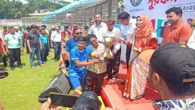 বরগুনায় ফাইনাল খেলা ও পুরস্কার বিতরণ 